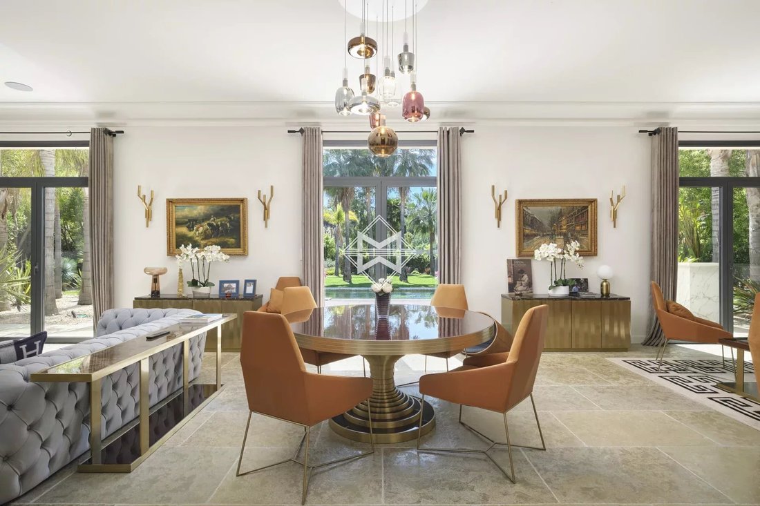 Villa in Mougins, Provence-Alpes-Côte d'Azur, France 3 - 14432934