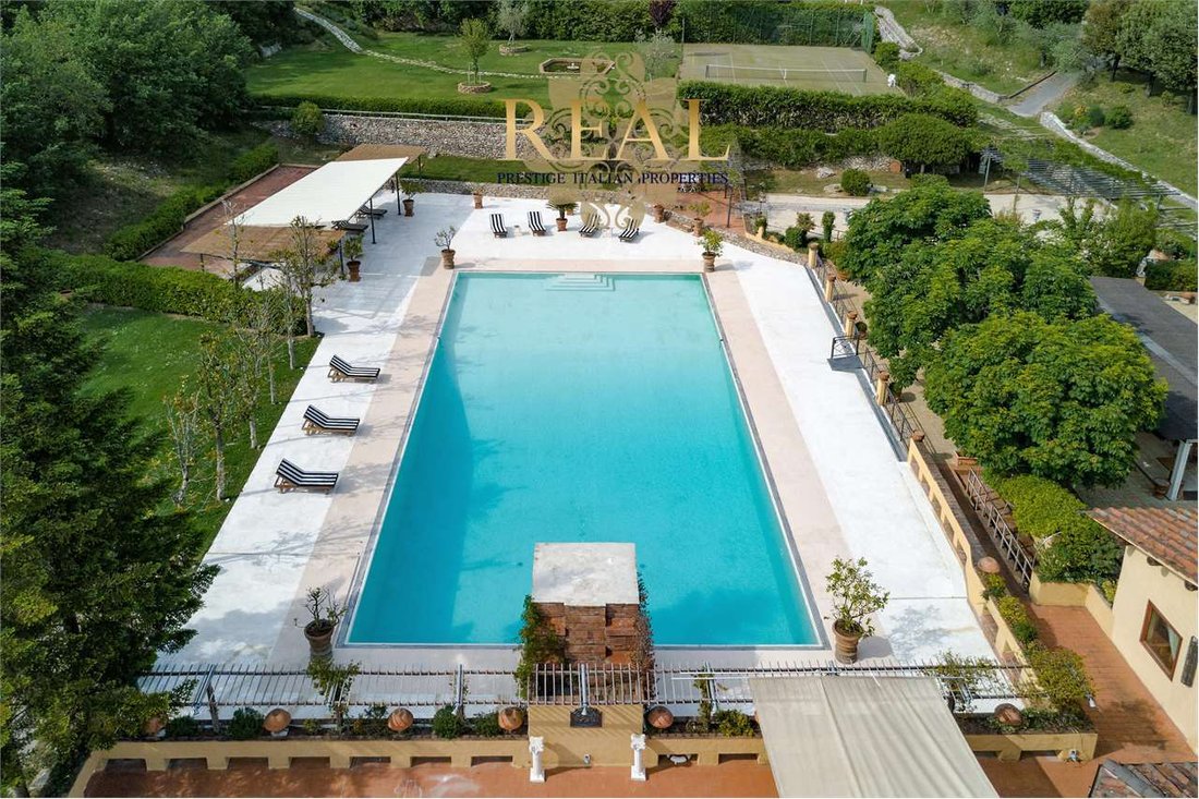 House in Rignano sull'Arno, Tuscany, Italy 1 - 14900335