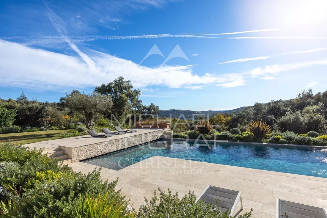 Villa in Sud, Roquefort-les-Pins, France 2 - 14952866