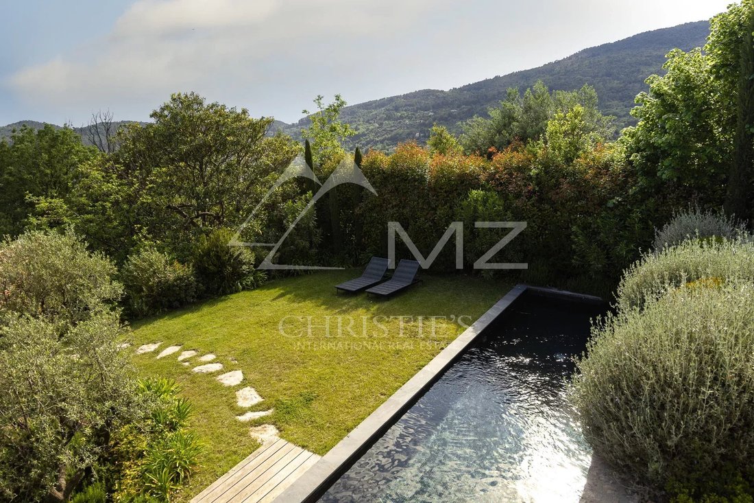Villa in Fayence, Provence-Alpes-Côte d'Azur, France 2 - 14238948