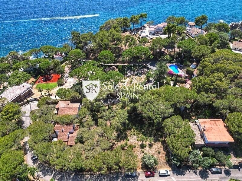 Chalet in Lloret de Mar, Catalonia, Spain 1 - 15184049