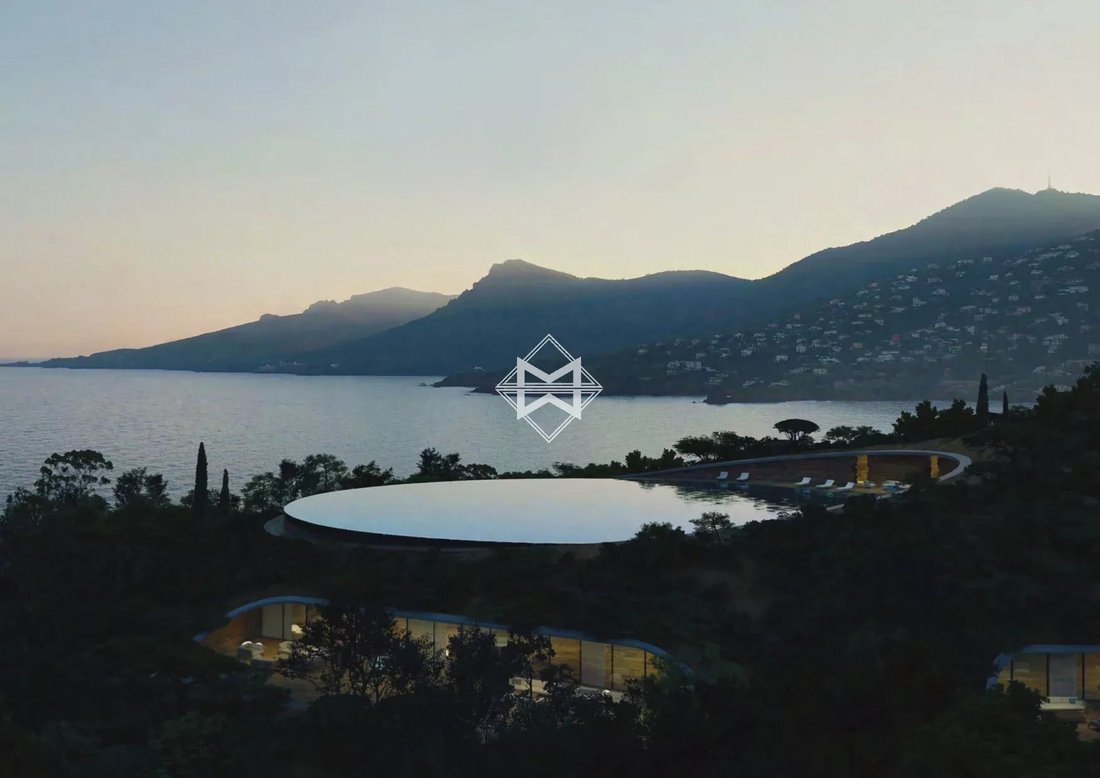 Land in Théoule-sur-Mer, Provence-Alpes-Côte d'Azur, France 3 - 10852389