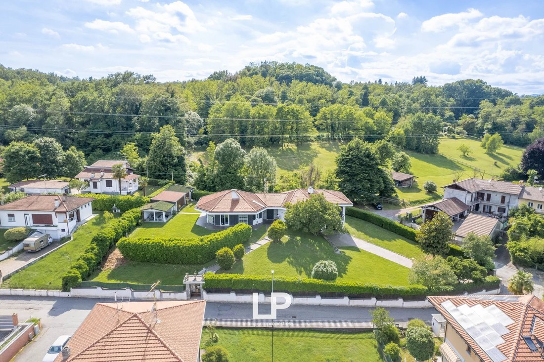 Maison à Arona, Piémont, Italie 5 - 14364270