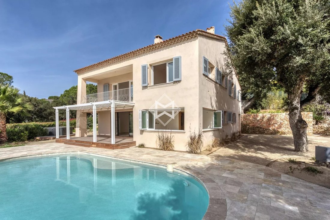 Villa in La Croix-Valmer, Provence-Alpes-Côte d'Azur, Frankreich 2 - 14210545