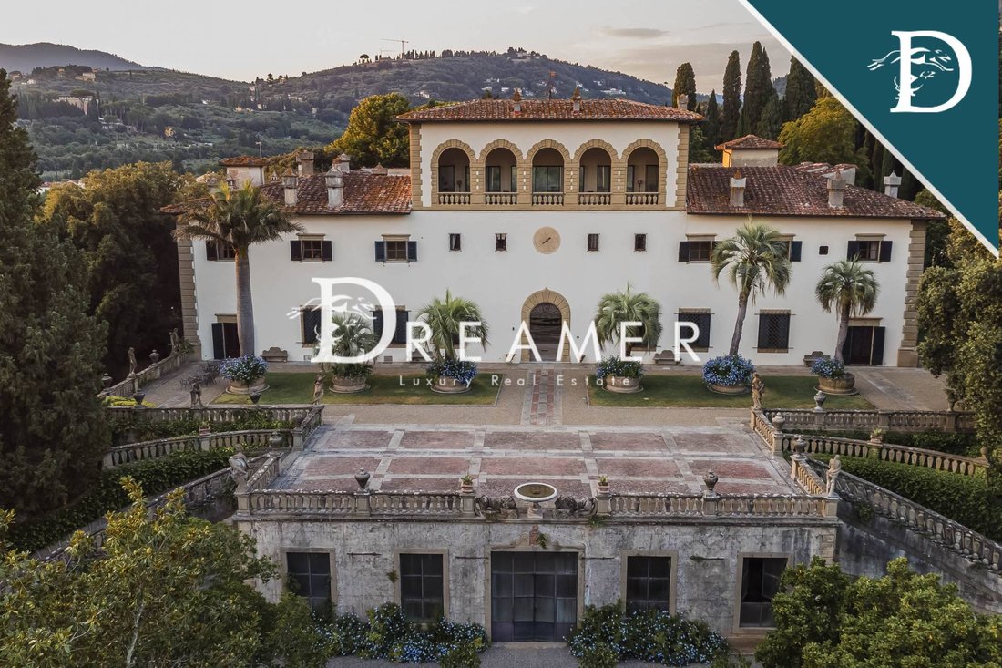 Villa in Florence, Tuscany, Italy 5 - 15184766