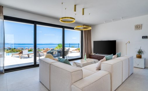 Villa in Miljevac, Split-Dalmatia County, Croatia 1