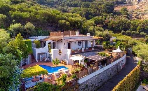 Villa in Massa Lubrense, Campania, Italy 1