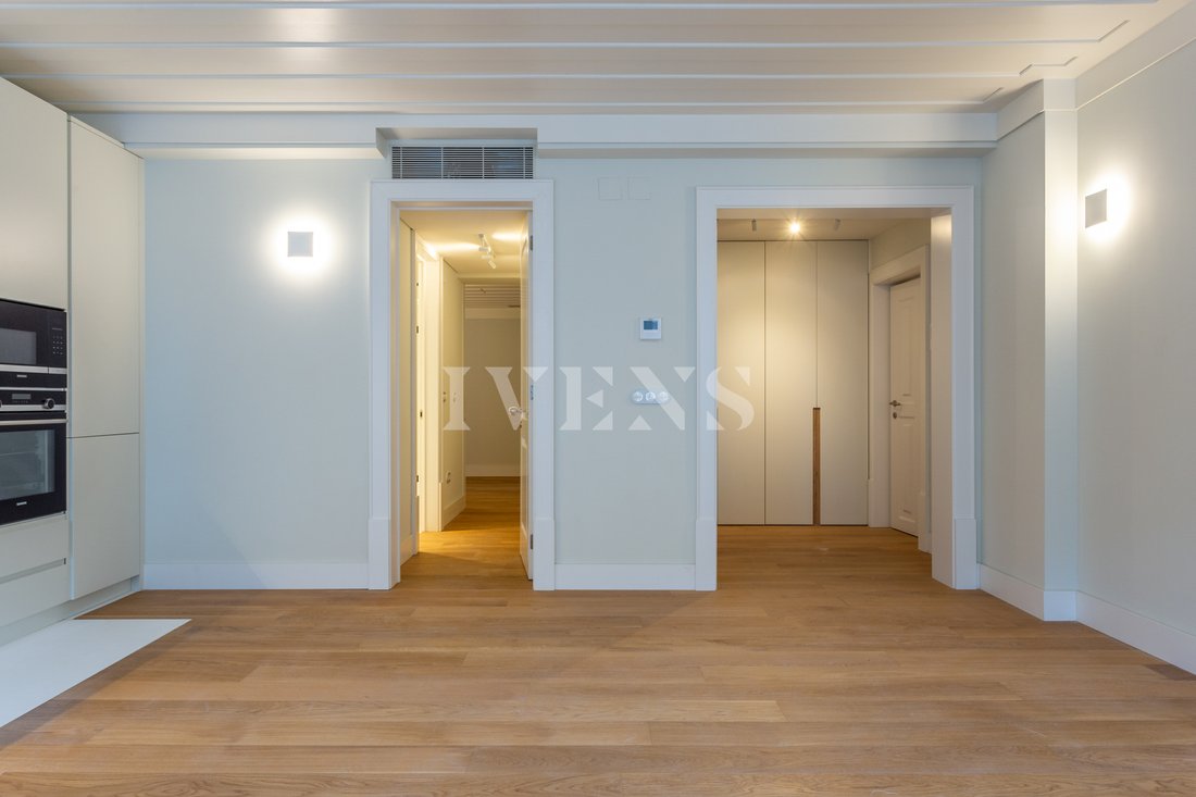 Apartment in Misericordia, Lisbon, Portugal 4 - 15185557