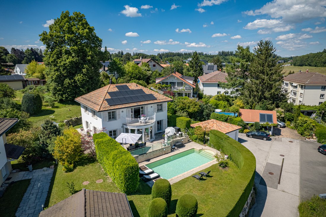 Villa in Épalinges, Vaud, Switzerland 1 - 15199458