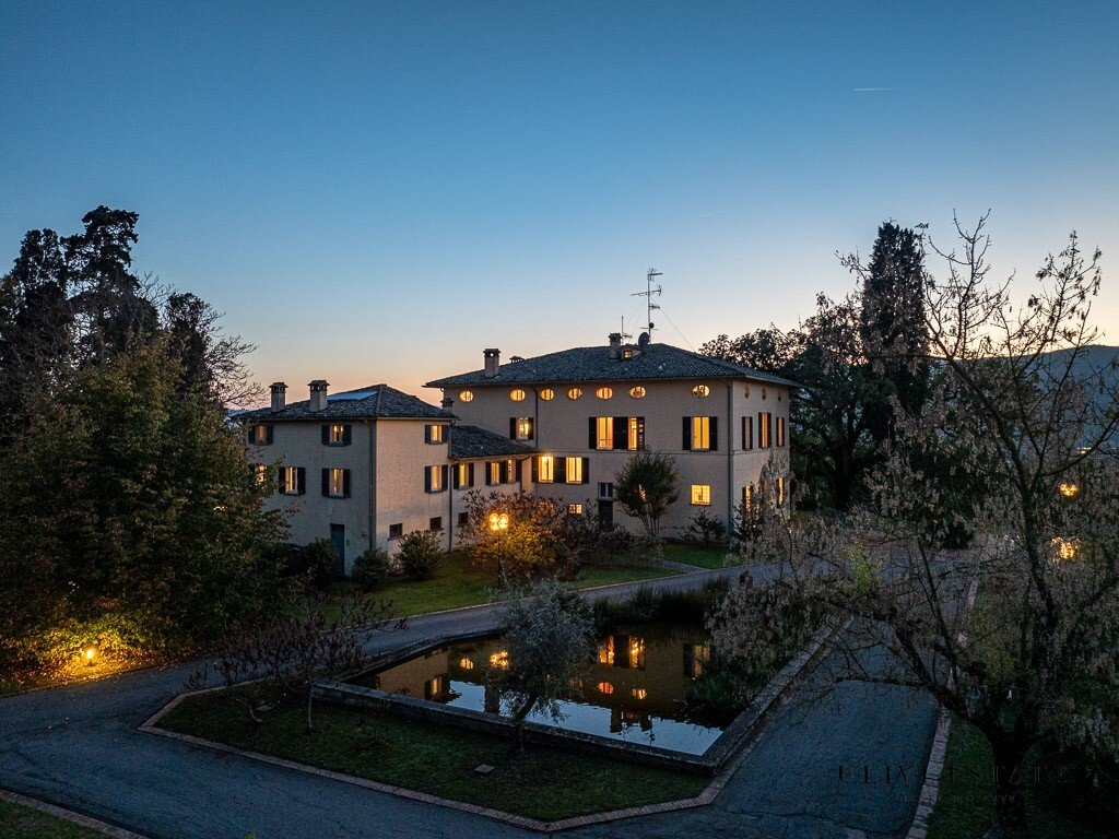 Villa in Città di Castello, Umbria, Italy 2 - 15194830