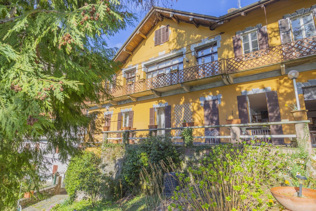 Villa in Cannobio, Piedmont, Italy 2 - 15194301
