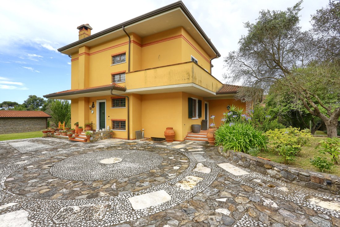 Villa in Stadium - Sant'Antonio - Marasio, Marina di Carrara, Tuscany 2 - 14855149