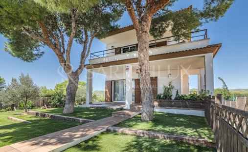 House in El Vendrell, Spain 1