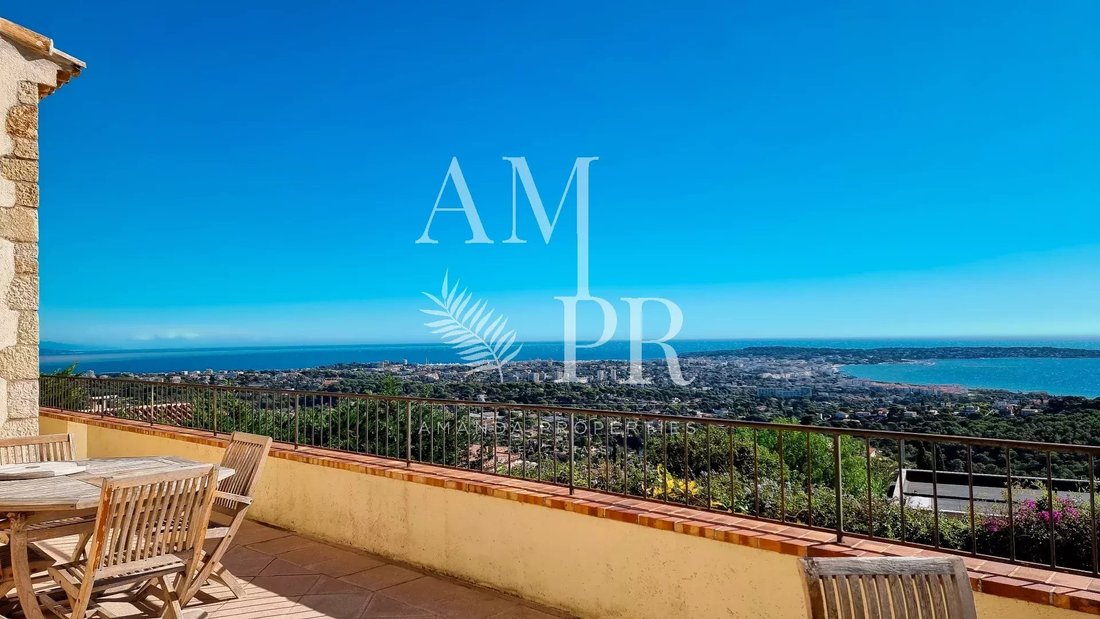 Villa in Centre, Vallauris, France 1 - 10877220