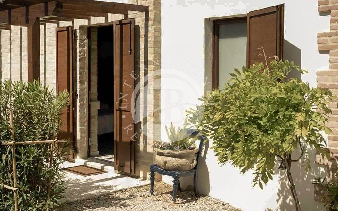 Villa in Sant'Omero, Abruzzo, Italy 3 - 15194839