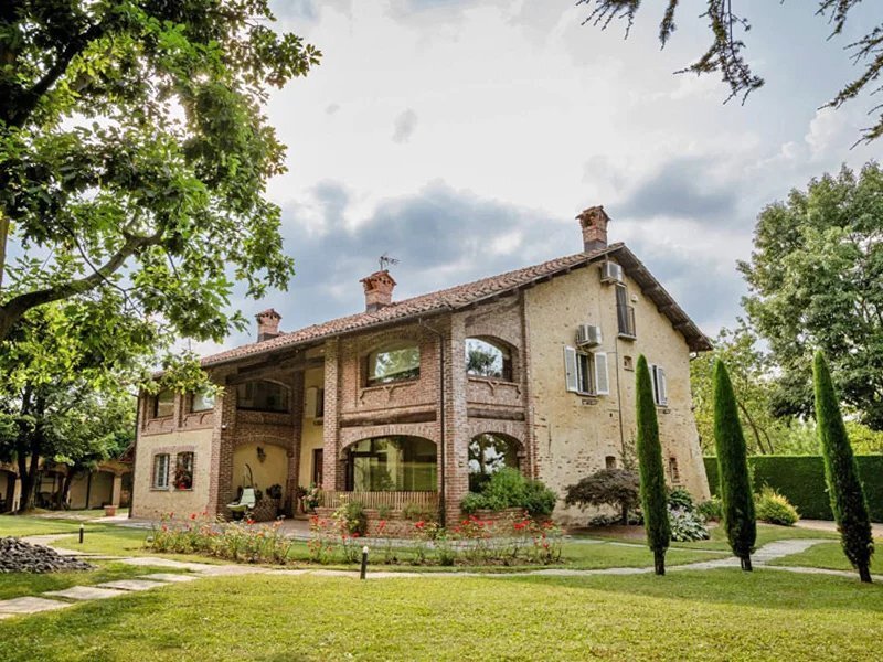 Villa in Villanova Mondovì, Piemont, Italien 1 - 14588226