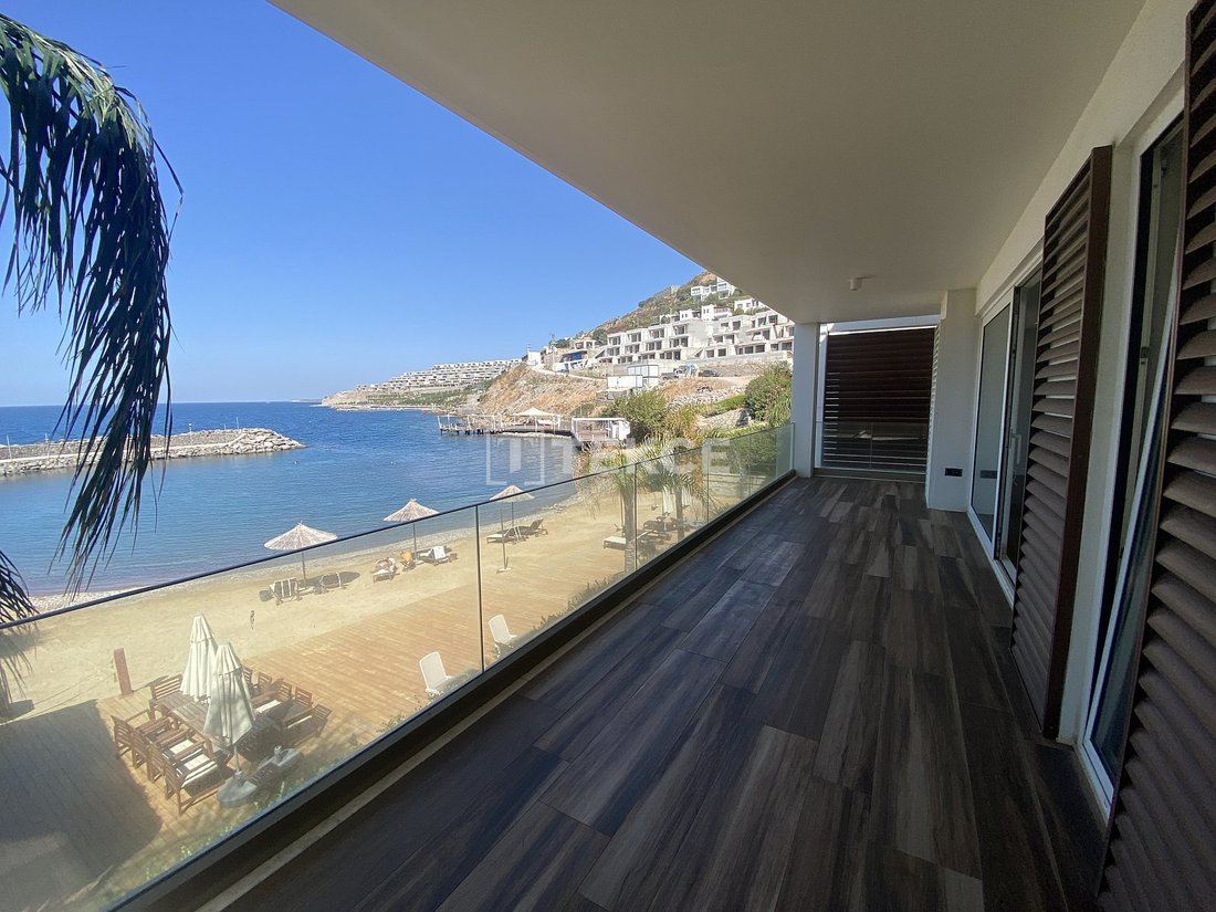 Apartment in Göltürkbükü, Muğla, Turkey 4 - 15187741