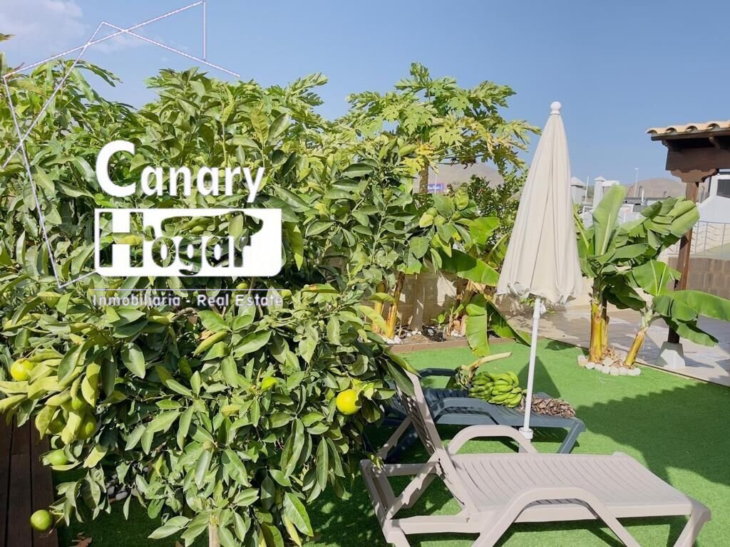 Villa in Los Cristianos, Canary Islands, Spain 4 - 15192834