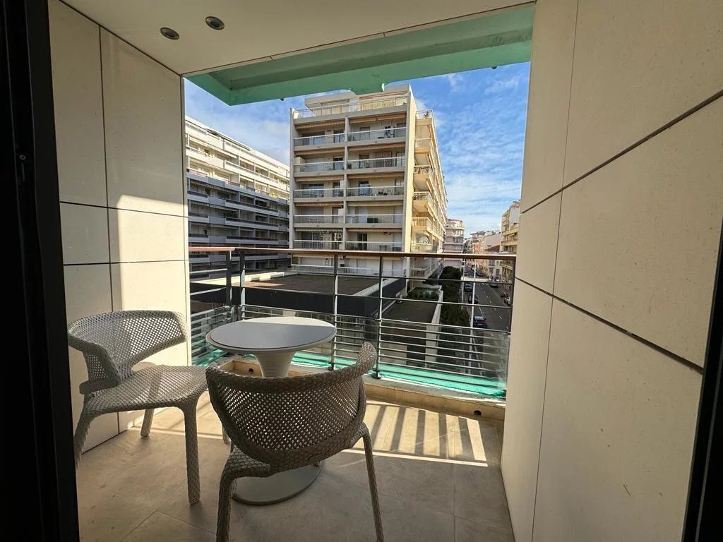 Apartment in La Californie, Cannes, France 2 - 13370408