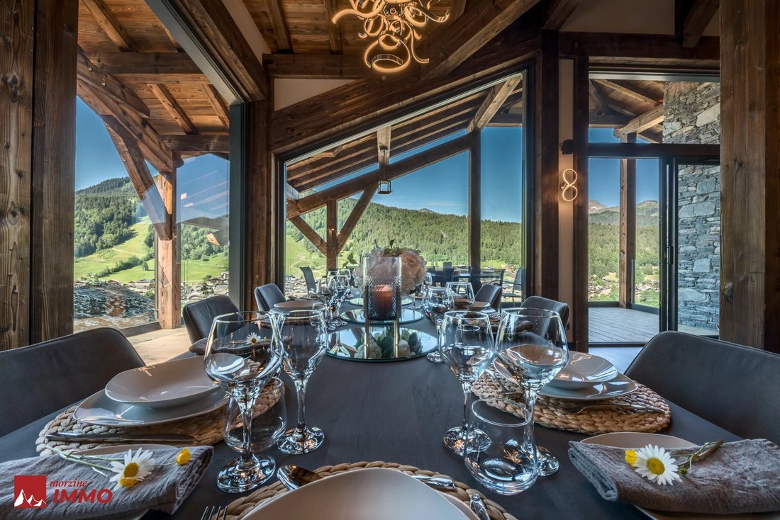 Chalet in Morzine, Auvergne-Rhône-Alpes, France 2 - 12583509