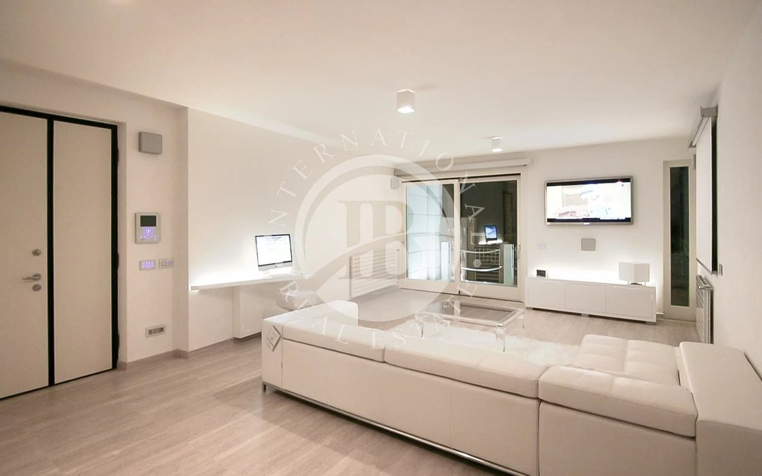 Villa in Camaiore, Tuscany, Italy 3 - 14463268