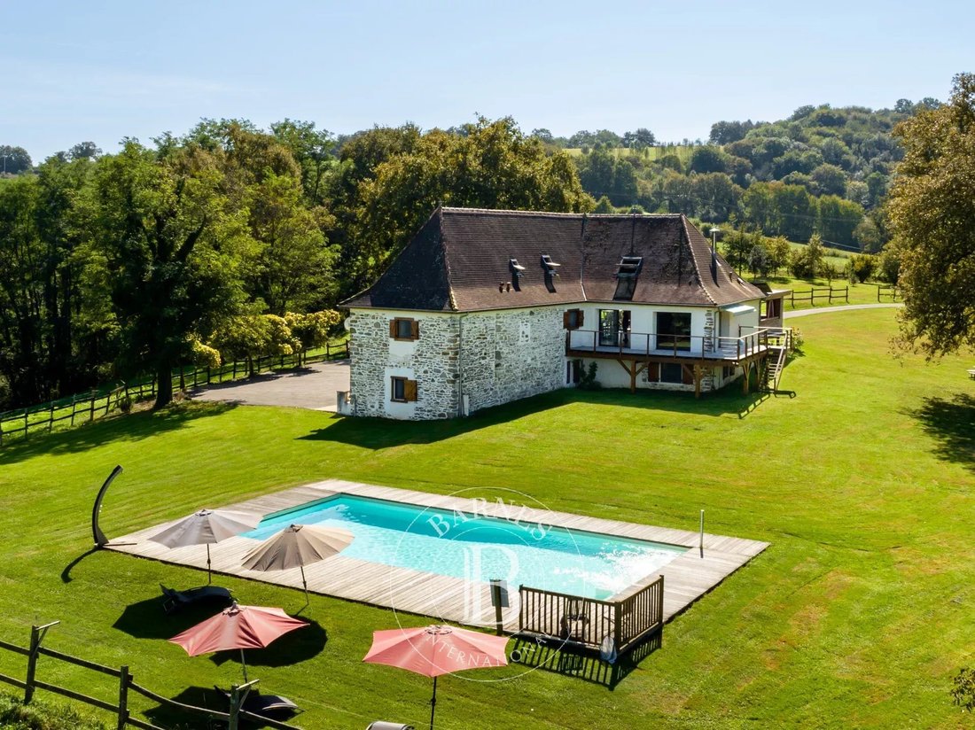 Farm Ranch in Saint-Palais, Nouvelle-Aquitaine, France 1 - 13362713
