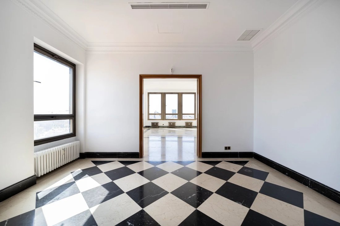 Apartment in Chamberí, Community of Madrid, Spain 3 - 14284822