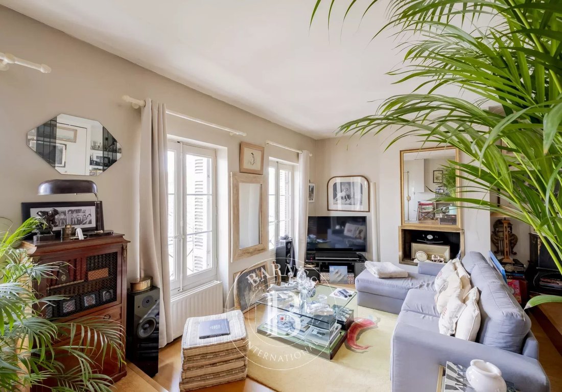 Apartment in Grand Parc-Chartrons-Paul Doumer, Bordeaux, France 1 - 14083379