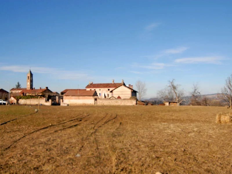 Farm Ranch in Lequio Tanaro, Piedmont, Italy 2 - 12850286