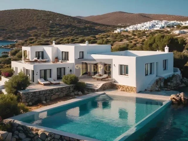 Villa in Paros, Aegean, Greece 1 - 14519408