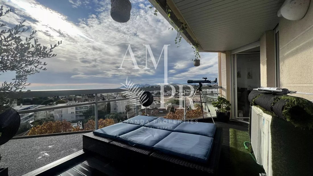 Apartment in Vieux Cannet, Le Cannet, France 2 - 13636987