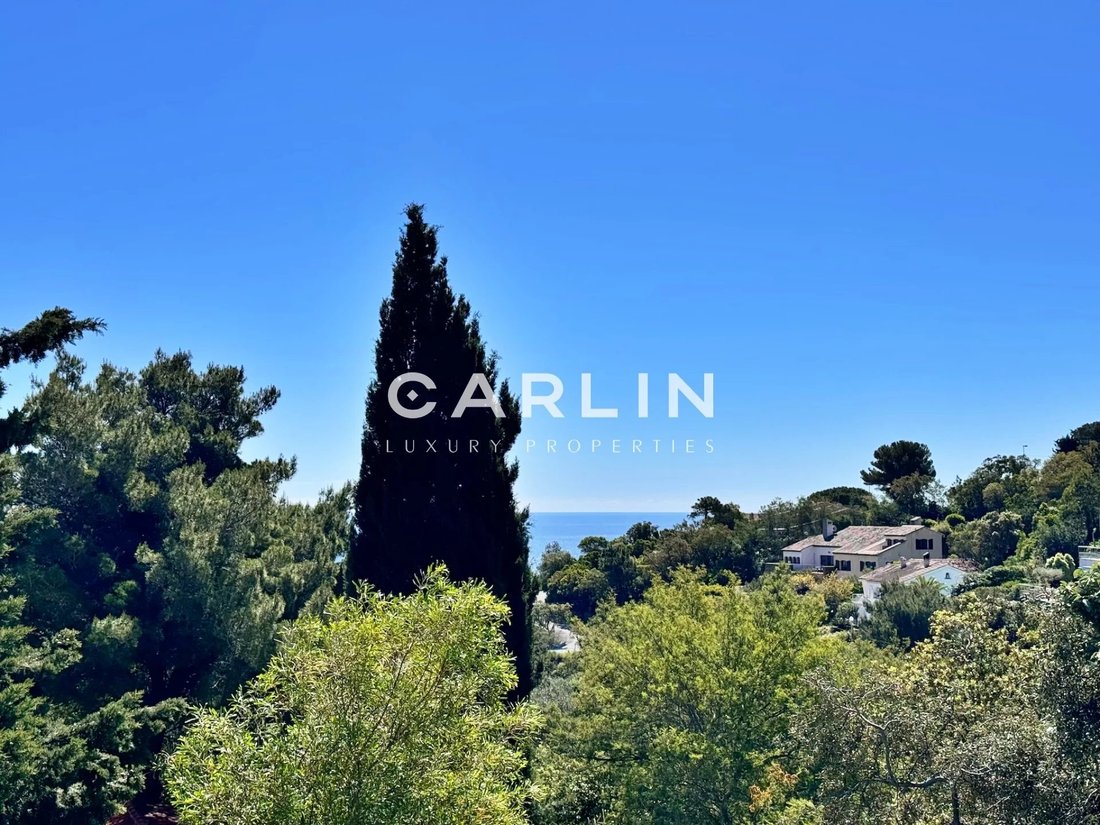 Villa in Les Issambres, Roquebrune-sur-Argens, France 4 - 14149843