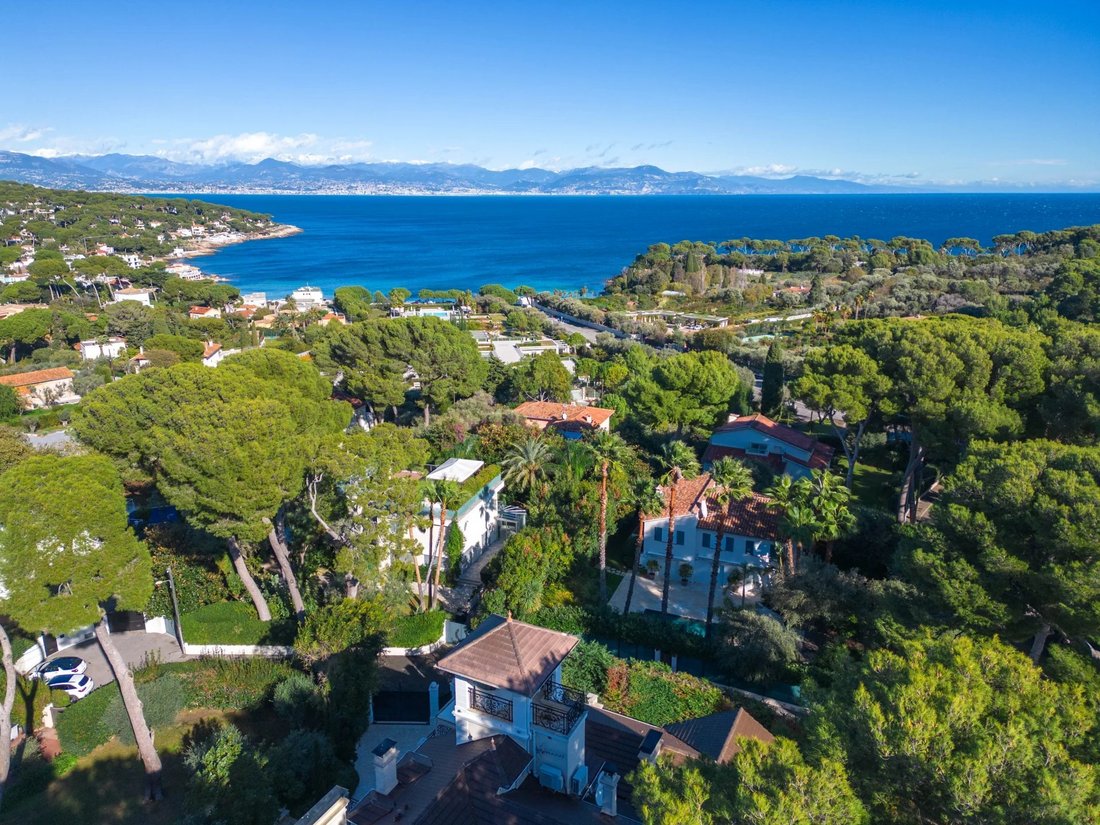 Villa a Antibes, Provenza-Alpi-Costa Azzurra, Francia 2 - 14565143