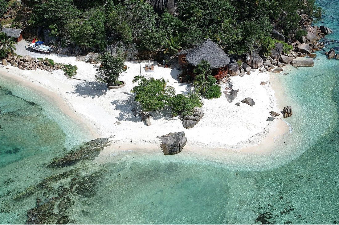Estate in Victoria, Mont Fleuri, Seychelles 3 - 13273095