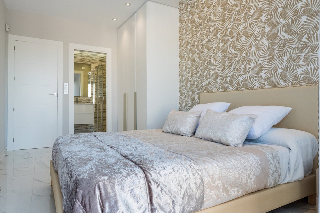 Villa in Orihuela, Valencian Community, Spain 4 - 12630401