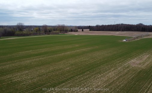 Land in Hamilton, Ontario, Canada 1