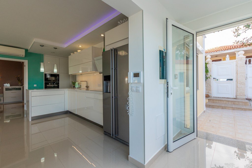 Villa in Callao Salvaje, Adeje, Canary Islands 5 - 12416941
