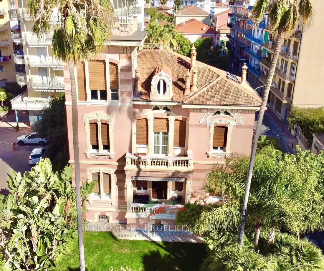 Villa in Taggia, Liguria, Italy 3 - 11378071
