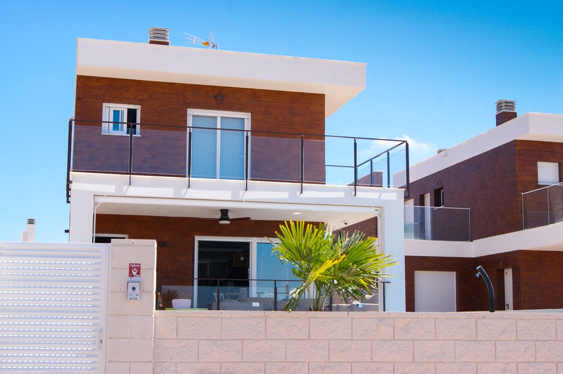 Villa in Elx / Elche, Valencian Community, Spain 1 - 12686309
