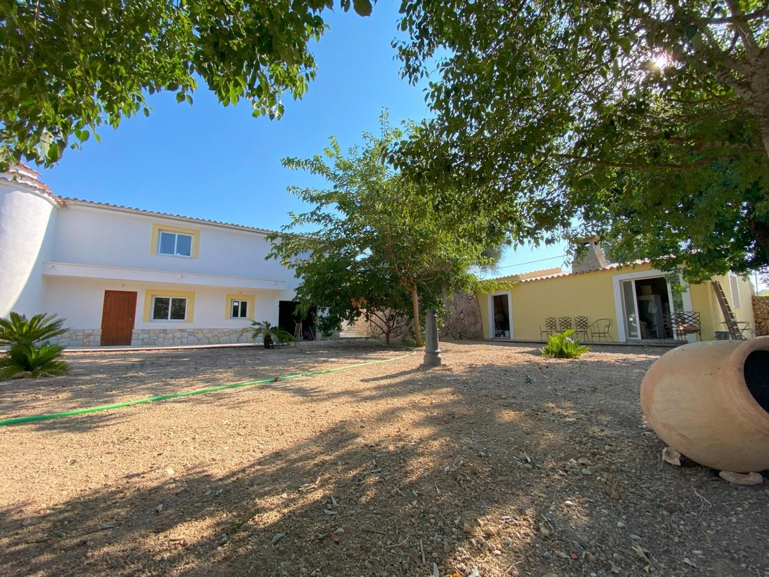 Villa in Costitx, Balearic Islands, Spain 3 - 15192686