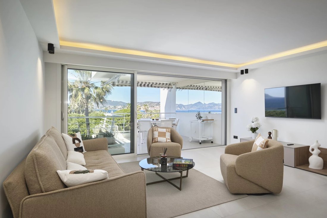 Apartment in Cannes, Provence-Alpes-Côte d'Azur, France 3 - 13532012