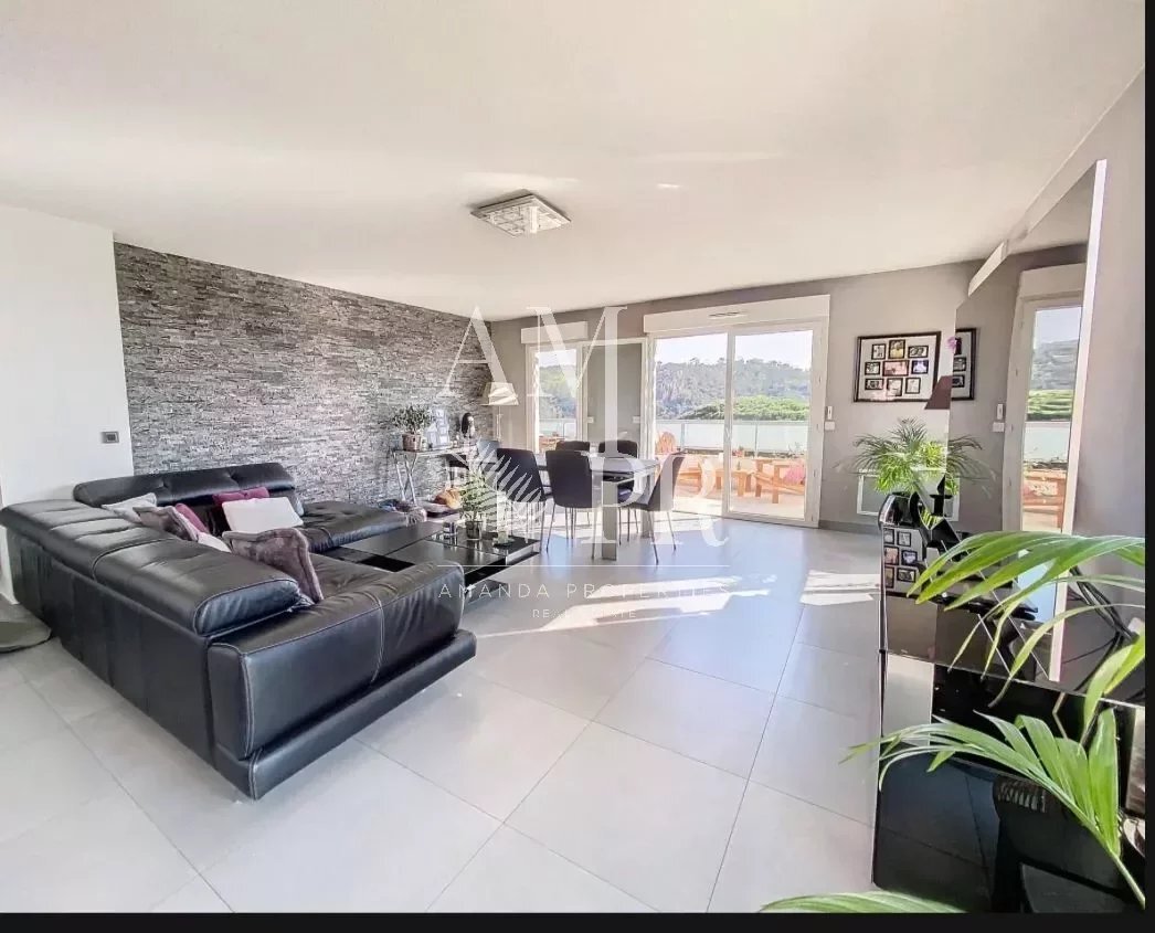 Apartment in Hauts de Saint Jean-Hauts de l'Aubarede, Le Cannet, France 5 - 14762614