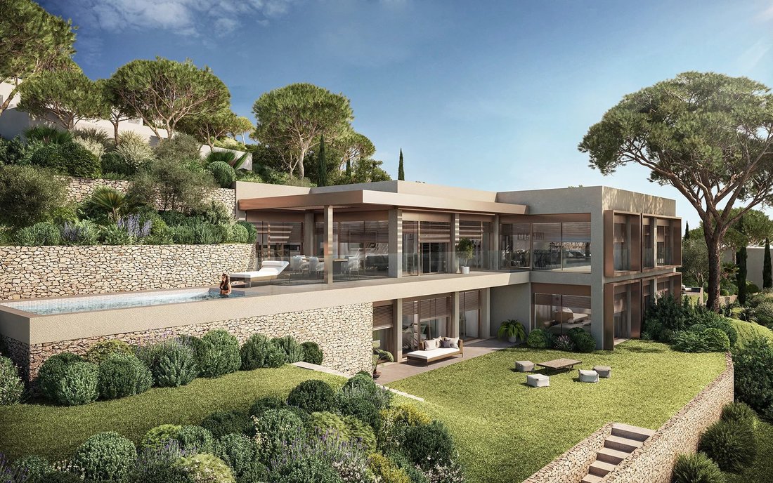 Villa in Grimaud, Provence-Alpes-Côte d'Azur, France 1 - 11569479