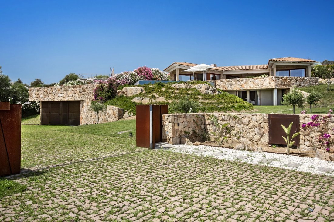 Villa à Lu Fraili di Sotto, Sardaigne, Italie 3 - 13248262