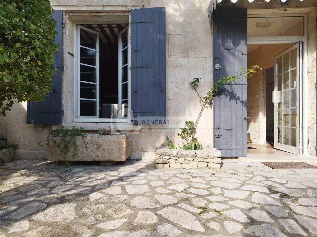 House in Fontvieille, Provence-Alpes-Côte d'Azur, France 2 - 15195924