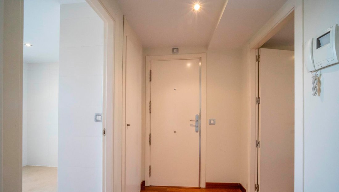 Apartment in Hortaleza, Madrid, Spain 4 - 12417008