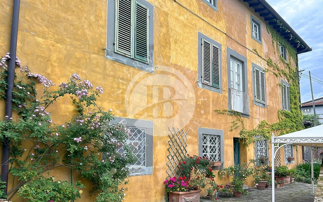 Villa in Coreglia Antelminelli, Tuscany, Italy 3 - 14305053