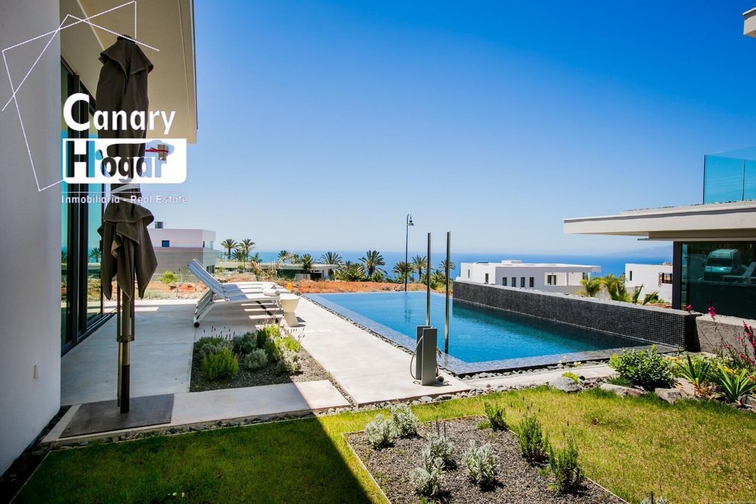 Villa in Guia de Isora, Canary Islands, Spain 5 - 15192652