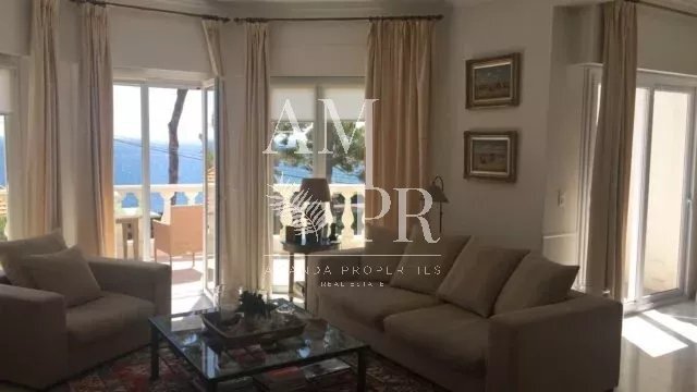 Villa in Antibes, Provence-Alpes-Côte d'Azur, France 3 - 11745171
