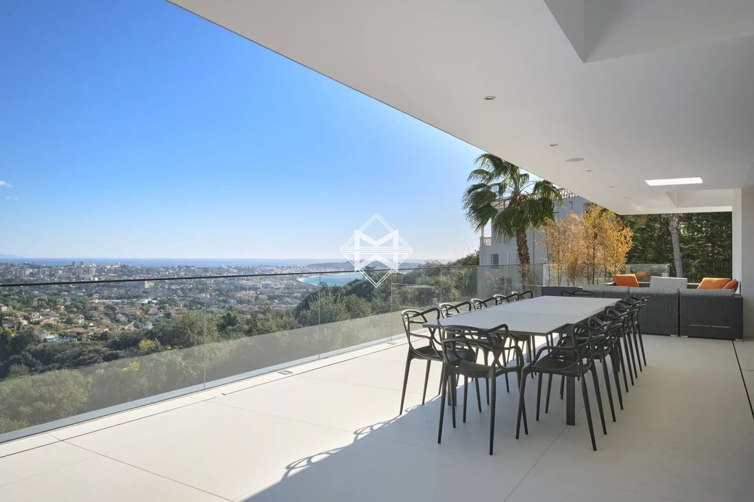 Villa in Cannes, Provence-Alpes-Côte d'Azur, France 4 - 12980442